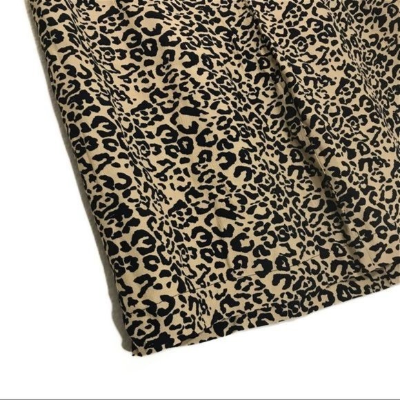 FREE PEOPLE Leopard Mini Skirt Size 6 - Picture 3 of 7